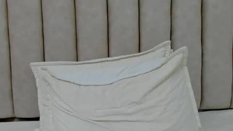 Snapshot of freyamoller chatting on November 2025 06:52:02 PM FREYA online show from November 2025 06:52:02 PM