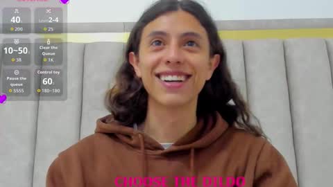 Snapshot of freyamoller chatting on November 2025 07:18:02 PM FREYA online show from November 2025 07:18:02 PM