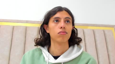 FreyaMoller  online show from April 2026 07:22:01 PM