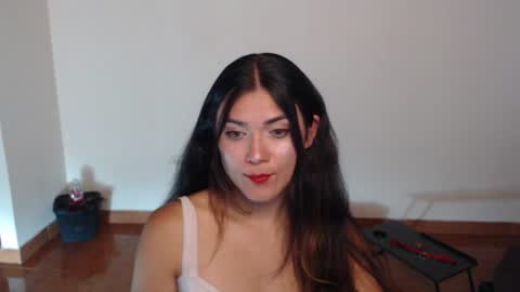 Snapshot of freyarouge chatting on June 2026 05:44:01 PM freyarouge online show from June 2026 05:44:01 PM