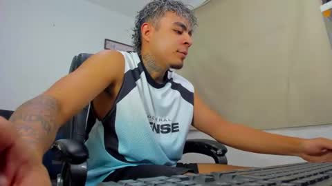 freyva_ online show from July 2026 03:01:01 AM