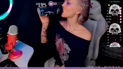 Frida A boost to fortune for the one who gives a thumbs up and a bonus lucky for those who support me by joining the fanclub online show from December 2024 02:10:02 AM