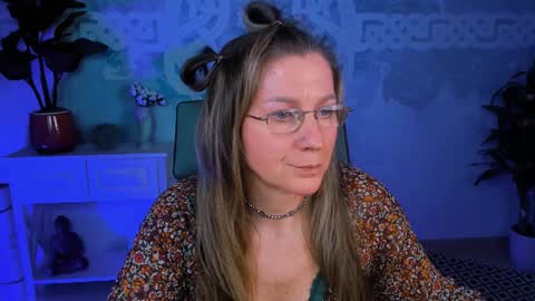 Snapshot of fridatander chatting on January 2025 09:04:02 AM Frida Tander online show from January 2025 09:04:02 AM