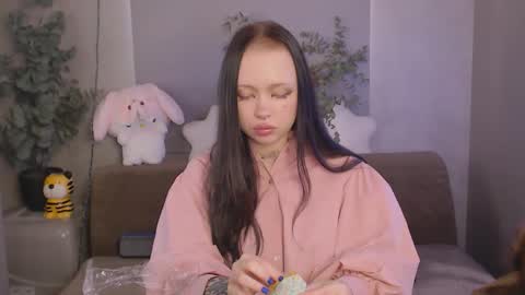 friend_zone_ online show from April 2026 10:09:01 AM