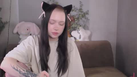 friend_zone_ online show from April 2026 02:51:02 PM