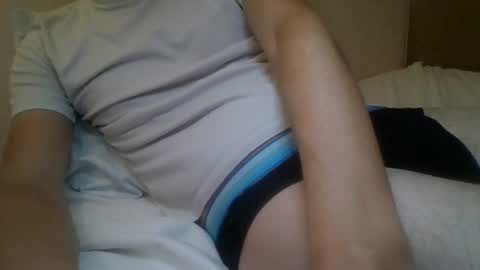 Snapshot of friendly_frank_18 chatting on July 2026 01:59:02 AM friendly_frank_18 online show from July 2026 01:59:02 AM