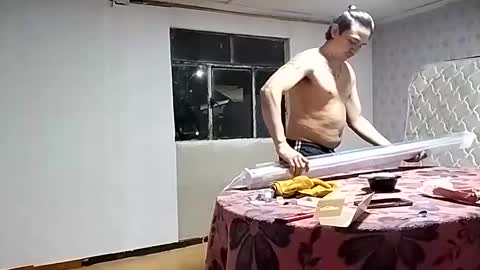 Frizzy girl online show from December 2024 02:37:02 AM