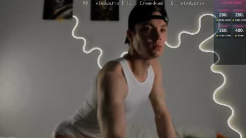 Snapshot of fromedcam chatting on June 2026 03:43:02 PM ED online show from June 2026 03:43:02 PM