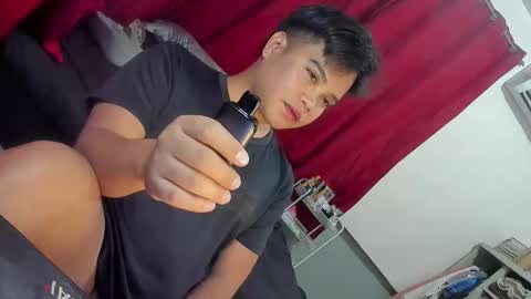 Snapshot of frostbite_69 chatting on September 2025 08:14:01 AM GABBY online show from September 2025 08:14:01 AM