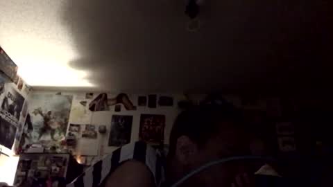 Snapshot of frozen232 chatting on July 2026 05:15:01 AM Fabian online show from July 2026 05:15:01 AM
