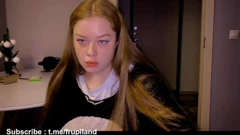 OPEN PVTJulia and Wayne online show from January 2025 01:19:01 PM