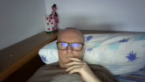 Frustino online show from June 2026 06:32:02 PM