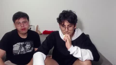 uwu online show from November 2025 03:45:02 AM