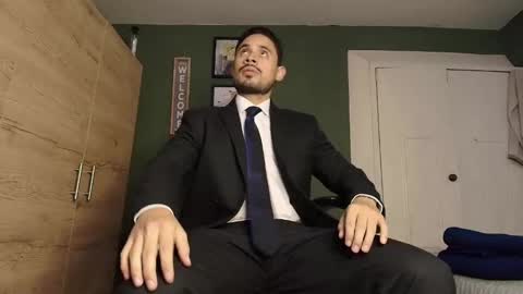 SERGIO THE SEX LAWYER online show from October 2025 05:15:02 AM