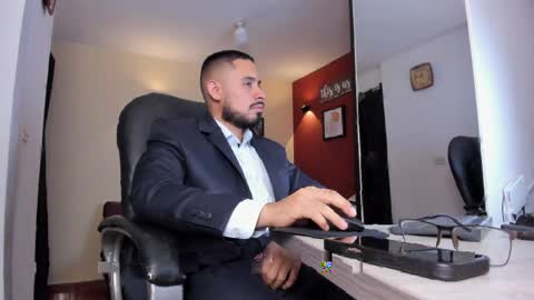 SERGIO THE SEX LAWYER online show from April 2026 04:39:01 AM