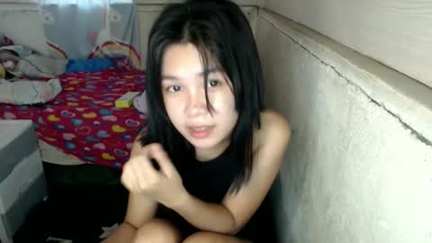 Snapshot of fucking_angelfox01 chatting on April 2026 04:39:01 AM Gelle online show from April 2026 04:39:01 AM