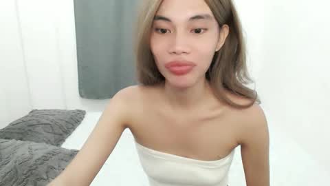 Snapshot of fuckingsexy143 chatting on November 2025 11:59:02 PM fuckingsexy143 online show from November 2025 11:59:02 PM