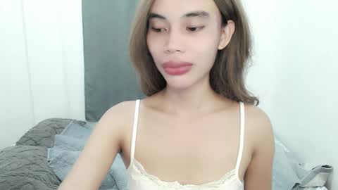 Snapshot of fuckingsexy143 chatting on November 2025 11:37:02 PM fuckingsexy143 online show from November 2025 11:37:02 PM