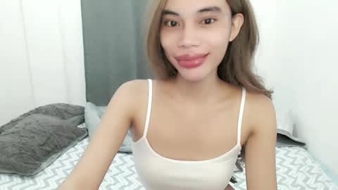 Snapshot of fuckingsexy143 chatting on November 2025 12:43:01 AM fuckingsexy143 online show from November 2025 12:43:01 AM