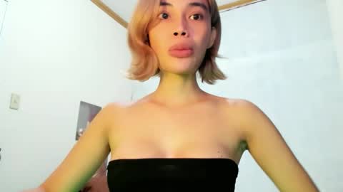 fuckingsexy143 online show from May 2026 02:39:01 AM