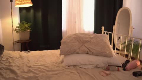 Snapshot of fuckingtoy_ chatting on February 2025 01:40:02 PM Eva all my links online show from February 2025 01:40:02 PM