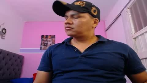 Snapshot of fuego_moro chatting on June 2026 06:27:01 PM FUEGO MORO online show from June 2026 06:27:01 PM