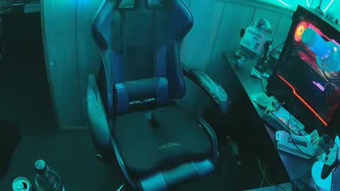 fufupop online show from December 2025 10:15:01 PM