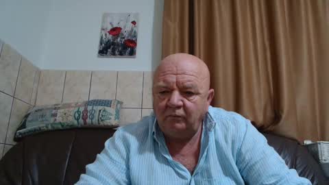 Snapshot of fullballs6 chatting on December 2024 02:56:01 AM fullballs6 online show from December 2024 02:56:01 AM