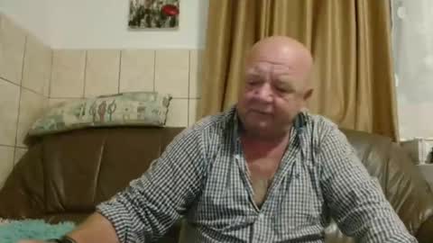 Snapshot of fullballs6 chatting on September 2025 02:13:02 AM fullballs6 online show from September 2025 02:13:02 AM