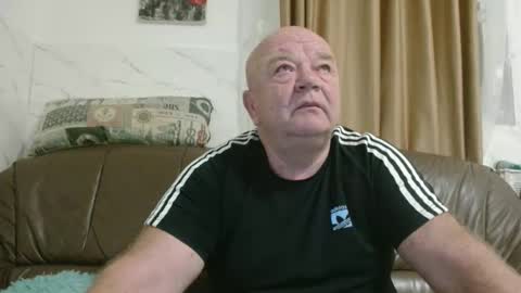 Snapshot of fullballs6 chatting on November 2025 03:38:01 AM fullballs6 online show from November 2025 03:38:01 AM