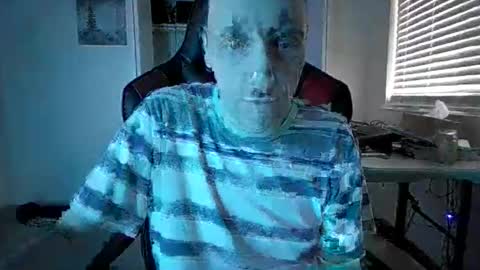 fun4u2tx online show from April 2026 10:11:02 PM