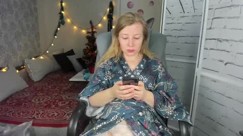 Snapshot of funny_bunny4 chatting on January 2025 05:37:01 PM funny_bunny4 online show from January 2025 05:37:01 PM