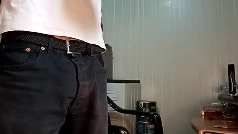 Italian men online show from March 2025 08:18:02 AM