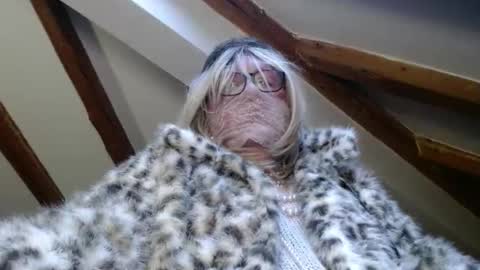 Snapshot of fursdany chatting on October 2025 06:23:02 AM Dany online show from October 2025 06:23:02 AM