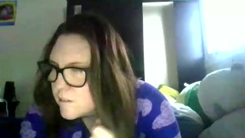 fuzzypeaches87 online show from March 2026 06:22:02 PM