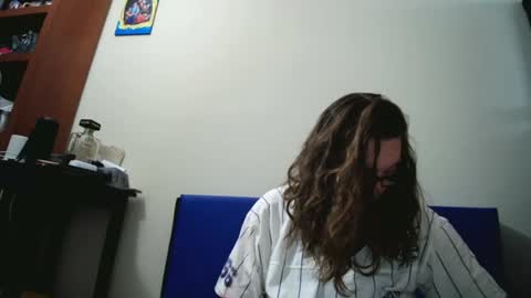 Snapshot of fuzzypeaches87 chatting on July 2026 04:43:02 PM fuzzypeaches87 online show from July 2026 04:43:02 PM