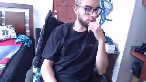 andrew online show from February 2026 06:35:01 PM