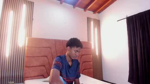 fykmor online show from September 2025 04:12:01 AM