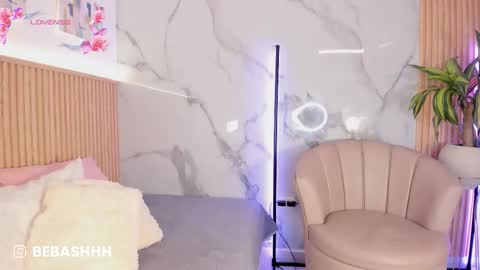 Snapshot of fyre_divine chatting on February 2026 12:17:02 PM Independent model online show from February 2026 12:17:02 PM