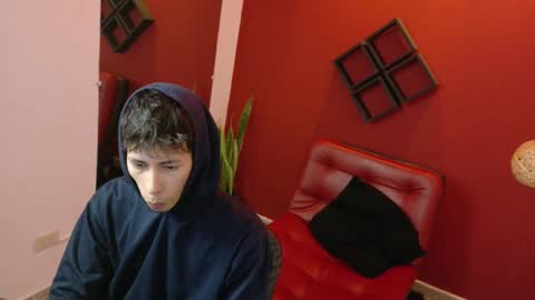 Snapshot of gaarataihen1 chatting on February 2025 12:37:02 PM Gaara online show from February 2025 12:37:02 PM