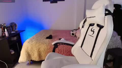 Snapshot of gabbie_kook chatting on December 2025 06:38:01 PM gabbie_kook online show from December 2025 06:38:01 PM