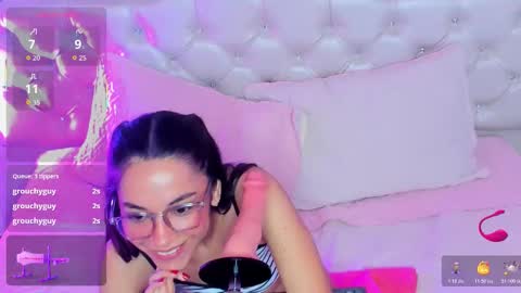 Snapshot of gabbieskinny chatting on October 2025 03:23:02 PM gabbieskinny online show from October 2025 03:23:02 PM