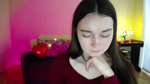 Snapshot of gabby_di chatting on March 2025 03:28:02 PM Jaklin online show from March 2025 03:28:02 PM