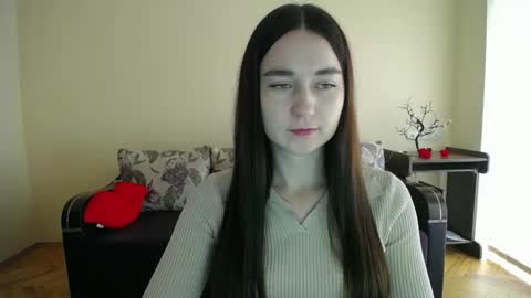 Snapshot of gabby_di chatting on October 2025 09:06:02 AM Jaklin online show from October 2025 09:06:02 AM