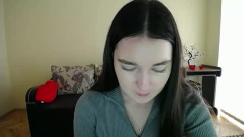 Snapshot of gabby_di chatting on November 2025 09:20:01 AM Jaklin online show from November 2025 09:20:01 AM