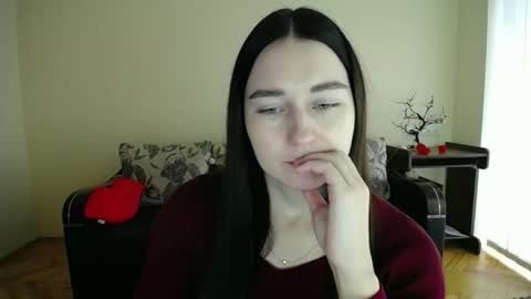 Snapshot of gabby_di chatting on December 2025 09:40:01 AM Jaklin online show from December 2025 09:40:01 AM