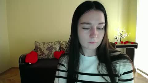 Snapshot of gabby_di chatting on May 2026 08:54:02 AM Jaklin online show from May 2026 08:54:02 AM