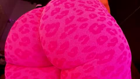Snapshot of gabby_haze chatting on April 2026 04:48:01 AM G A B R I E L A online show from April 2026 04:48:01 AM