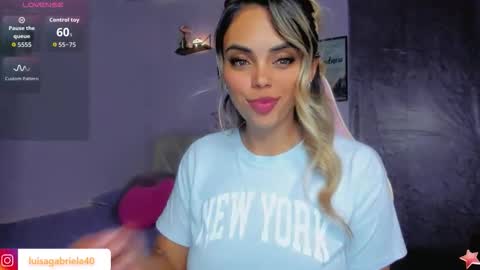Snapshot of gabby_prieto chatting on April 2026 02:06:01 AM Gaby online show from April 2026 02:06:01 AM