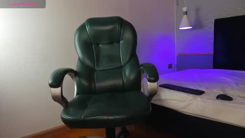 gabriel_beckett online show from December 2024 11:39:01 AM